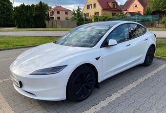 TESLA model 3 Highland Long Range AWD 2024