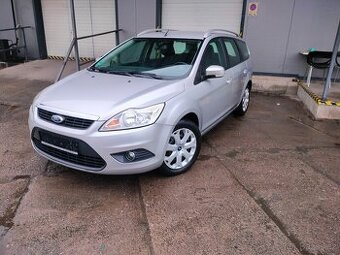 Ford focus 1.6i 16v 74kw combi R.v.2010