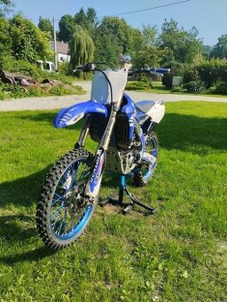 Yamaha yzf 250