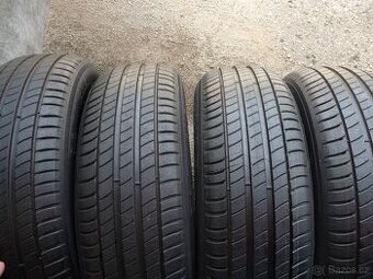 Letní pneu. MICHELIN PRIMACY 3 - 215/65/17