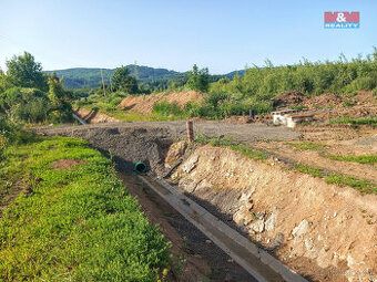 Prodej pozemku k bydlení v Ostrově,1352 m2, Kfely - 1