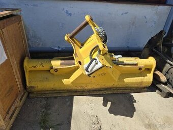 Hydraulická svahovaci lzice Liebherr SW33 likufix