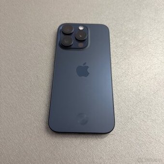 iPhone 15 Pro 128GB, pěkný stav, 12 měsíců záruka