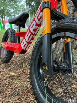 Odrážedlo BERG Biky - Cross Červené