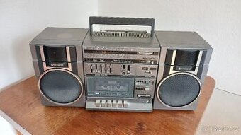 Boombox rádio Hitachi TRK-9005E