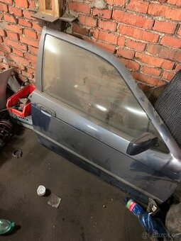 Přední dveře Bmw e36 compact