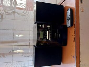 Mikrověž Hyundai MS 618 A3 téměř nová málo použitá - 1