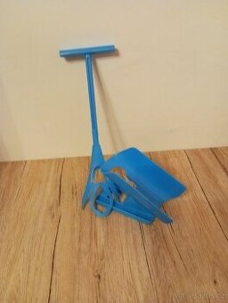 Výprodej skladu - prodám pomůcku nazouvání ponožek