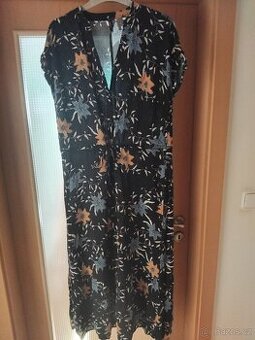 Letní barevné šaty s potiskem květů vel.M