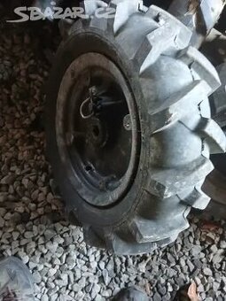 Prodam kola k malotraktorům tera vari uzávěrky funkční