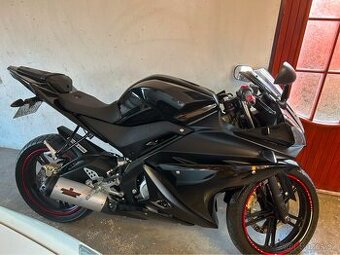 Yamaha yzf r125