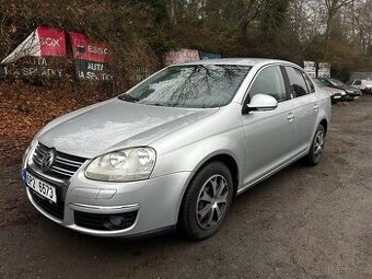 Volkswagen Jetta 1,6i 85kW, r.v. 2006, stk 07/2026