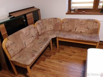 ROHOVÁ SEDACÍ LAVICE