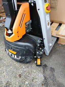 Paletový vozík Stihl ECH 12C