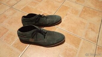 Kožená kotníková obuv zn. Bugatti, vel. 44