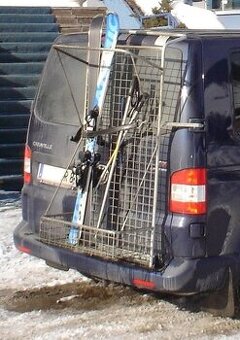 Originální Volkswagen přepravní koš na lyže VW T5
