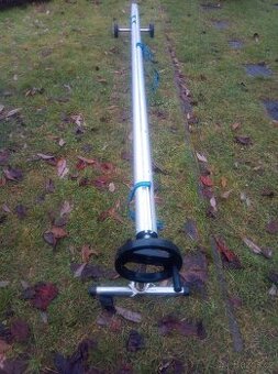 Prodám naviják na plachtu k bazenu