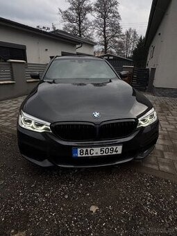 BMW Řada 5,  BMW 520d xDrive M-paket