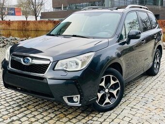 Subaru Forester 2.0i 4x4 AUT 1MAJITEL KAMERA VÝHŘEV SERVISKA