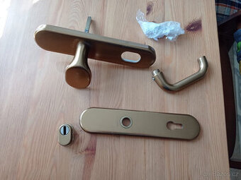 Domovní klika barva mosaz Hoppe koule s krytem