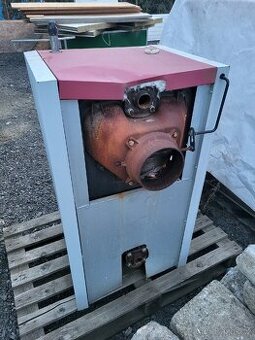 Kotel na dřevo a uhlí