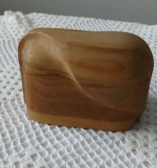 Dřevěná krabička