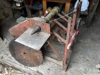 Cirkulárka s kolébkou