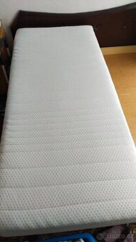 Dvě postele 80x200cm + matrace za odvoz