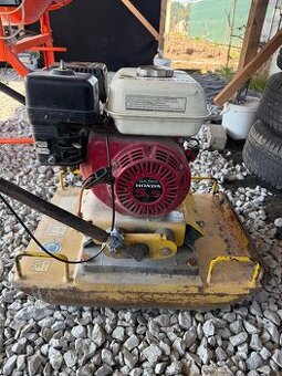 Vibrační deska s motorem honda