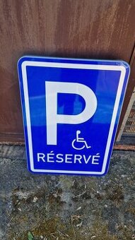 Dopravní značka vyhrazené stání pro invalidy