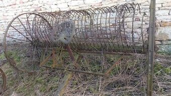 Nahrabovač za koně