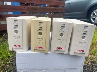 Nabízím k prodeji celkem 3kusy záložních zdrojů (UPS) APC B