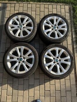 Kola Škoda Superb II CALLISTO - 1
