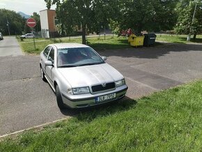 Škoda Octavia 1.6 55kw rok 98