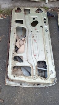 Bmw e24 dveře