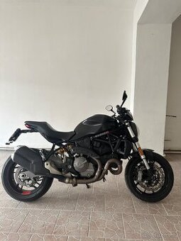 Ducati Monster 821 Stealth