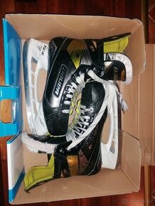 Hokejové brusle Bauer supreme 3S vel. 7