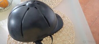 Jezdecká helma Fouganza 52-57 cm