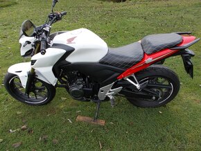 Honda CB 500 F