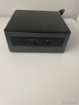 Intel PC-NUC - 1