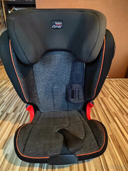 Autosedačka Britax Römer