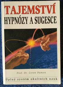 Tajemství hypnózy a sugesce / Kapesní frenologie,Cyron Damon