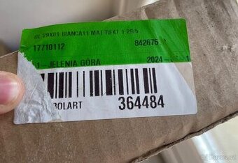 Obkladové dlaždice do koupelny - bílé matné 29cmx89cm