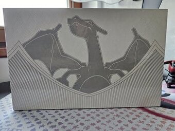 Pokemon charizard box