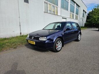 Volkswagen GOLF IV 2.3 V5 LPG