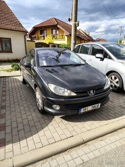 Peugeot 206cc 2004 2.0 benzin 100kw