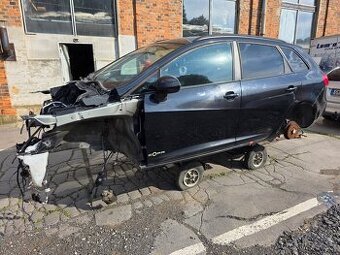 Seat ibiza 2011 6j barva černá
