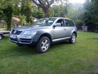 VW TOUAREG R5--SPODNI KRYT MOTORU KOUPIM