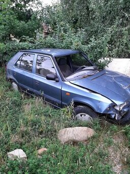 Škoda Felicia LPG , na díly