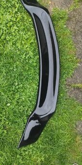 Zadní křídlo (spoiler) – 130 cm, černý lesk